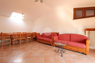 4 LOCALI A TORTORETO