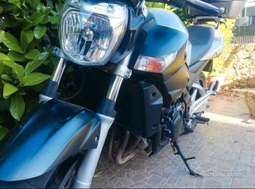 Suzuki GSR 600 anno 2011 come nuova 