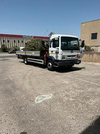 Camion macchina operatrice patente B con gru