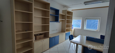 Ufficio studio scrivania