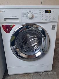 lavatrice frontale LG 7kg 
