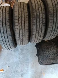 Gomme Estive 185/65 R15 88H.