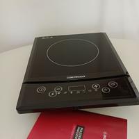 Piastra Induzione 1800 Watt in garanzia