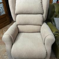 poltrona elettrica per anziani