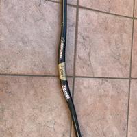 Manubrio renthal carbon