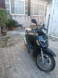 Honda sh 150 (2003)