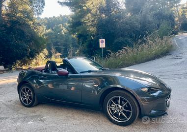Mazda MX-5 Cherry Limited Edition nº 60/71