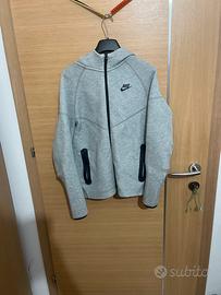 Nike Tech Fleece Grigia