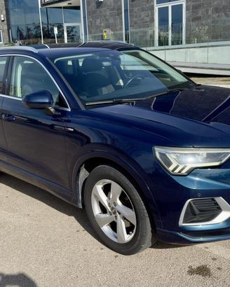 Audi Q3 35 TDI 150cv