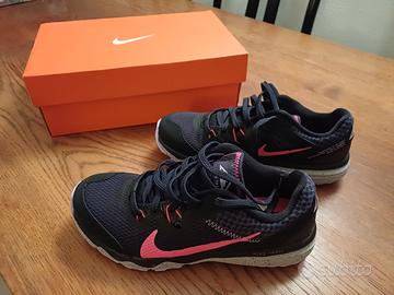 Nike Juniper Trail
donna Nere/fuksia
Tg 36,5
