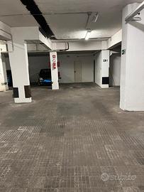 Posto Auto in garage condominiale