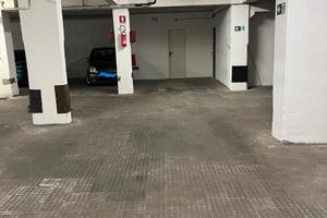 Posto Auto in garage condominiale