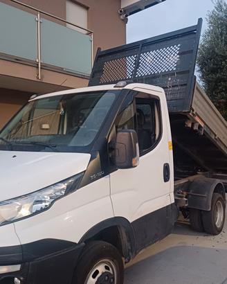 IVECO DAILY RIBALTABILE