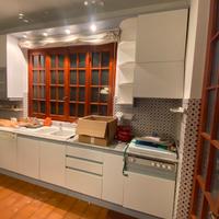 Cucina in buone condizioni