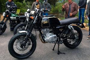 Moto Mash Black Seven 125