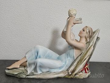 Giovanni Ronzan,N. 904,anni 40 mamma con bambino