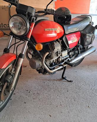  Moto storica Guzzi V50 del 1978