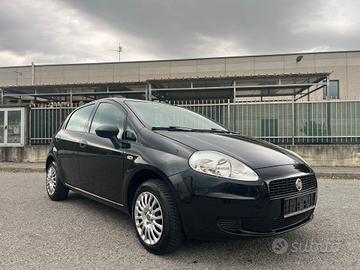 Fiat Grande Punto 1.2 BENZINA X NEOPATENTATI