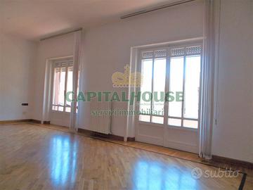 S2 zona mercato: in parco - ampio ufficio