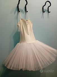 tutù danza e  due  body col. nero.