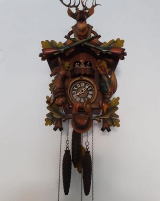 Orologio a cucù con musica e ballerini