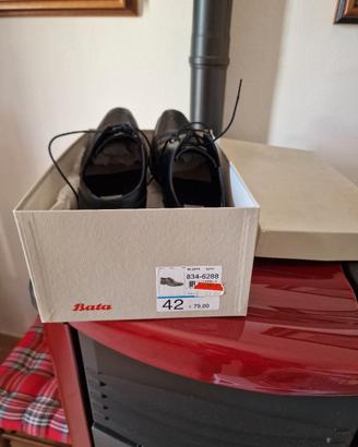 Scarpe classiche nere tg 42 usate solo 1 volta