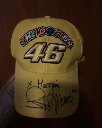 Cappello firmato e indossato da valentino rossi