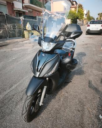 Kymco People S 125