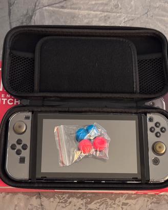 Nintendo Switch con accessori