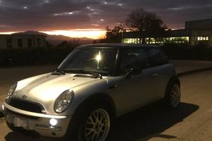 MINI  R 50