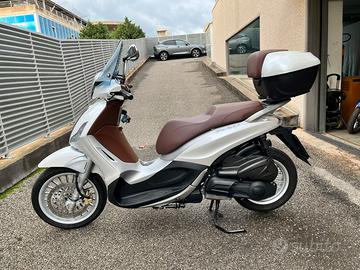 Piaggio Beverly 300 - 2020