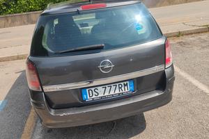 Opel Astra H 