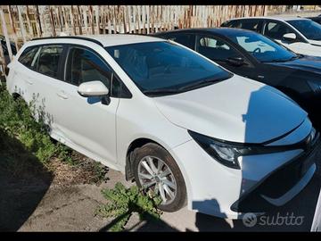 Toyota Corolla Touring Sports 1.8 Hybrid Active
