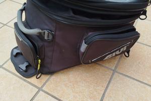 Borsa da serbatoio GIVI EA110