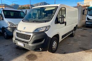 Peugeot Boxer L1H1 2.0 BlueHdi 110 XV