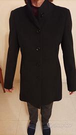 Cappotto nero in panno