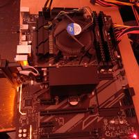 kit i5-9600KF/16 giga ddr4/gigabyte Z390UD