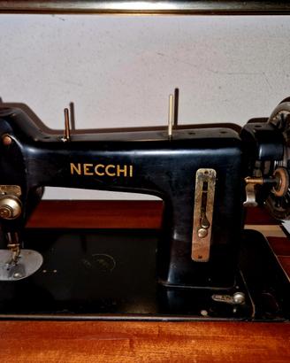 Macchina da cucire Singer con Mobiletto
