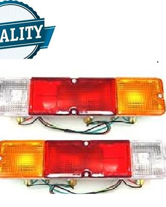 SX+DX FANALE POSTERIORE SUZUKI SAMURAI SANTANA SJ 