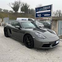 Porsche 718 Spyder Cayman 2.0