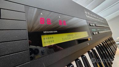 YAMAHA DX7 II FD NUOVO DA COLLEZIONE!!!