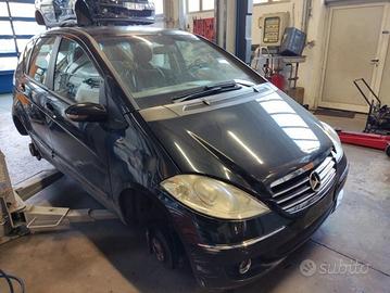 Ricambi MERCEDES CLASSE A 1992cc D 2005