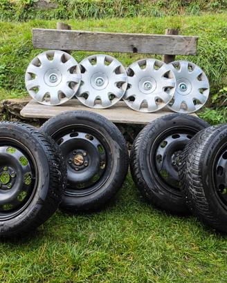 4 Cerchi 15" Skoda gomme invernali  + copricerchi
