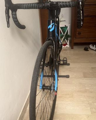 JKT FULL CARBON