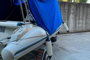 Tenda campeggio gommone