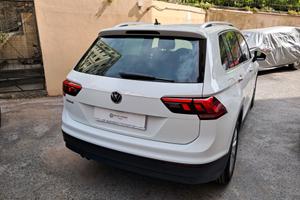 Volkswagen Tiguan 2.0 TDI SCR Business BlueMotion 