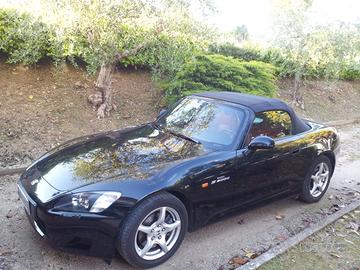 Honda S2000 -