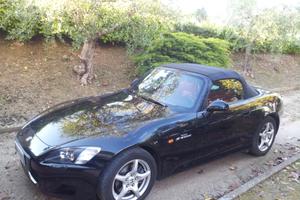Honda S2000 -