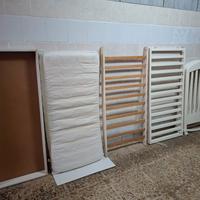 Lettino Bimbo/a Completo di materasso.