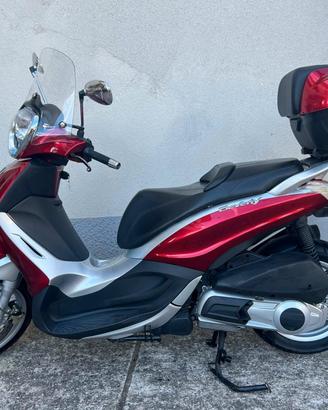 Piaggio Beverly 300